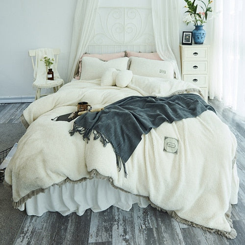 Therapeutic Tassels Faux Lambswool Velvet Bed Set